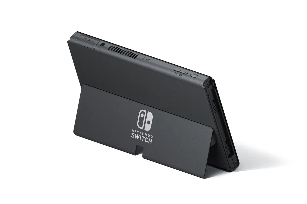 Nintendo Switch - OLED thumbnail 6
