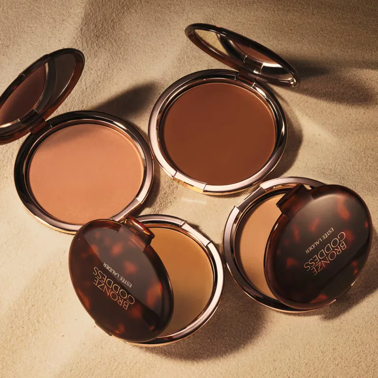 ESTEE LAUDER Bronze Goddess Powder Bronzer thumbnail 2