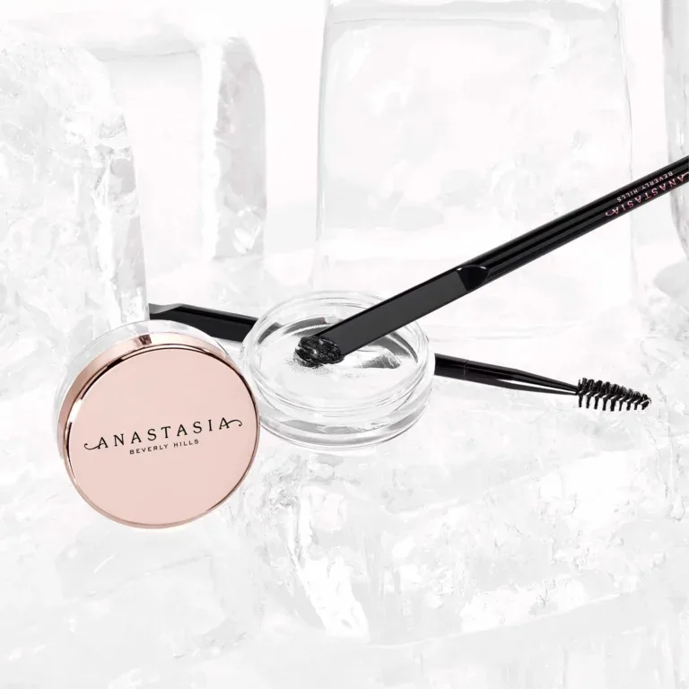 ANASTASI Brow Freeze Dual-Ended Applicator thumbnail 3