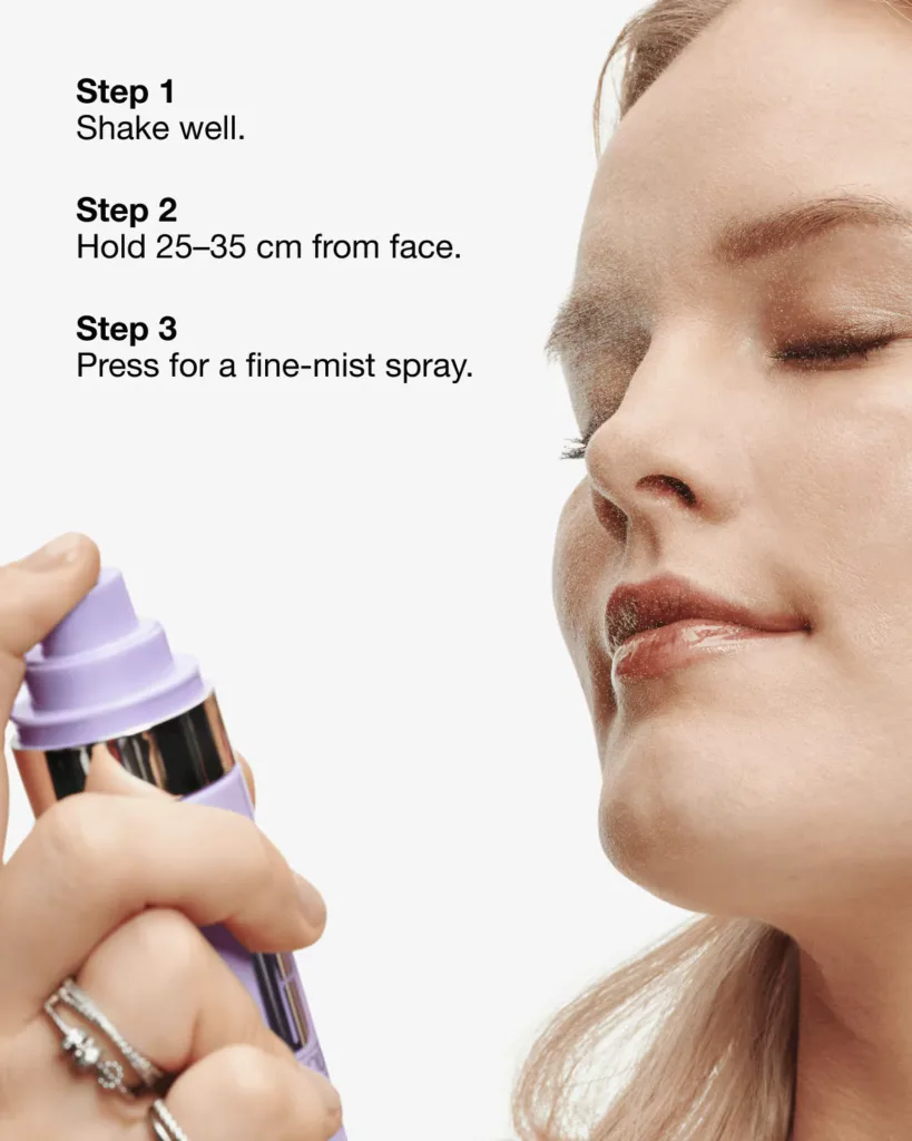 CLINIQUE Set The Day™ Makeup Setting Spray thumbnail 2
