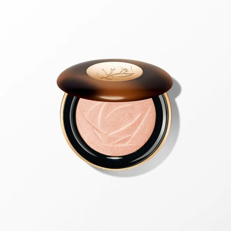 TEINT IDOLE ULTRA WEAR SKIN TRANSFORMING HIGHLIGHTER