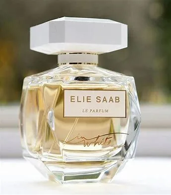LE PARFUM IN WHITE