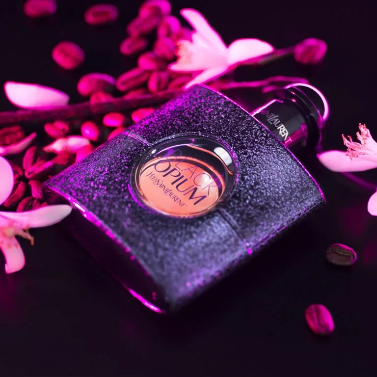 Black Opium Eau de Parfum thumbnail 2