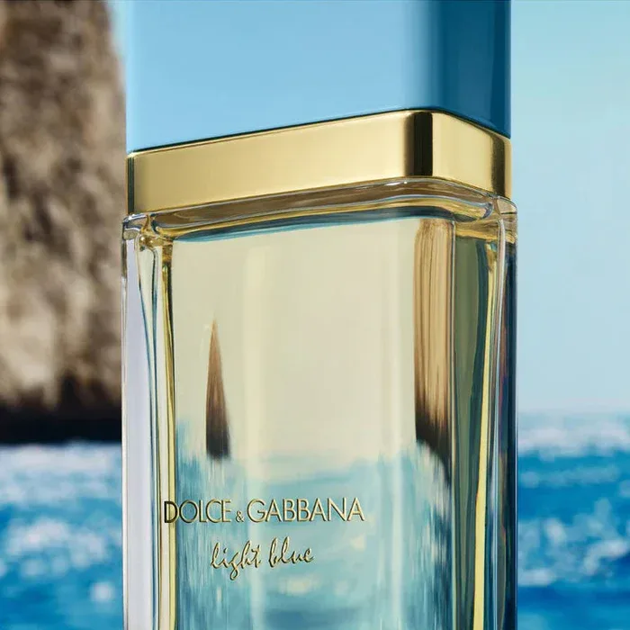 Light Blue Eau De Parfum thumbnail 2