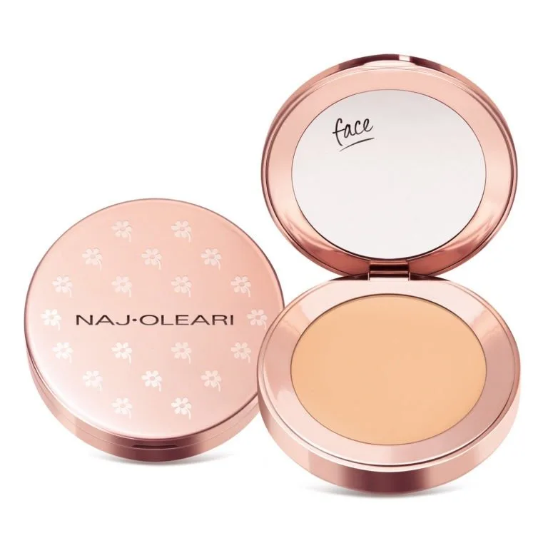 Ultimate Cover Concealer thumbnail 3