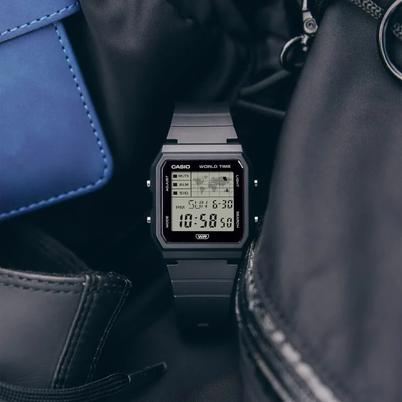 Casio Worldtime Black Digital thumbnail 2