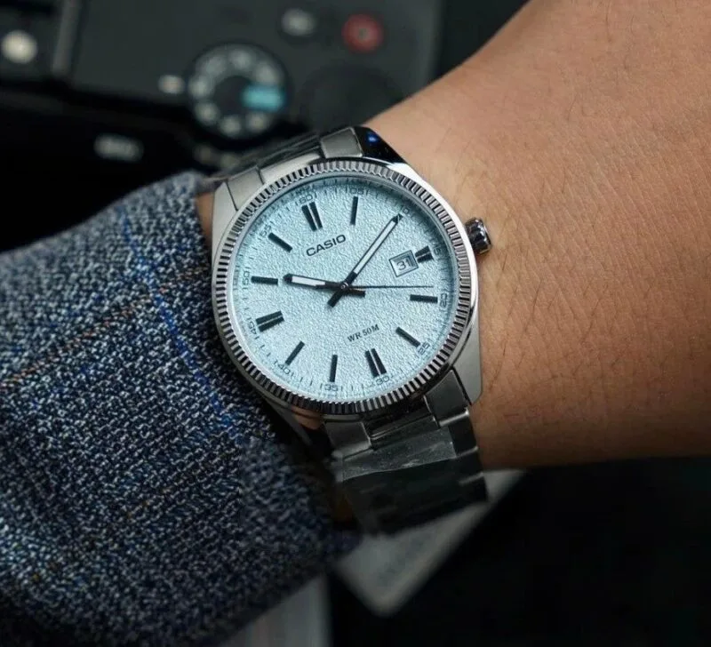 Casio Fluted Iceblue Steel thumbnail 3